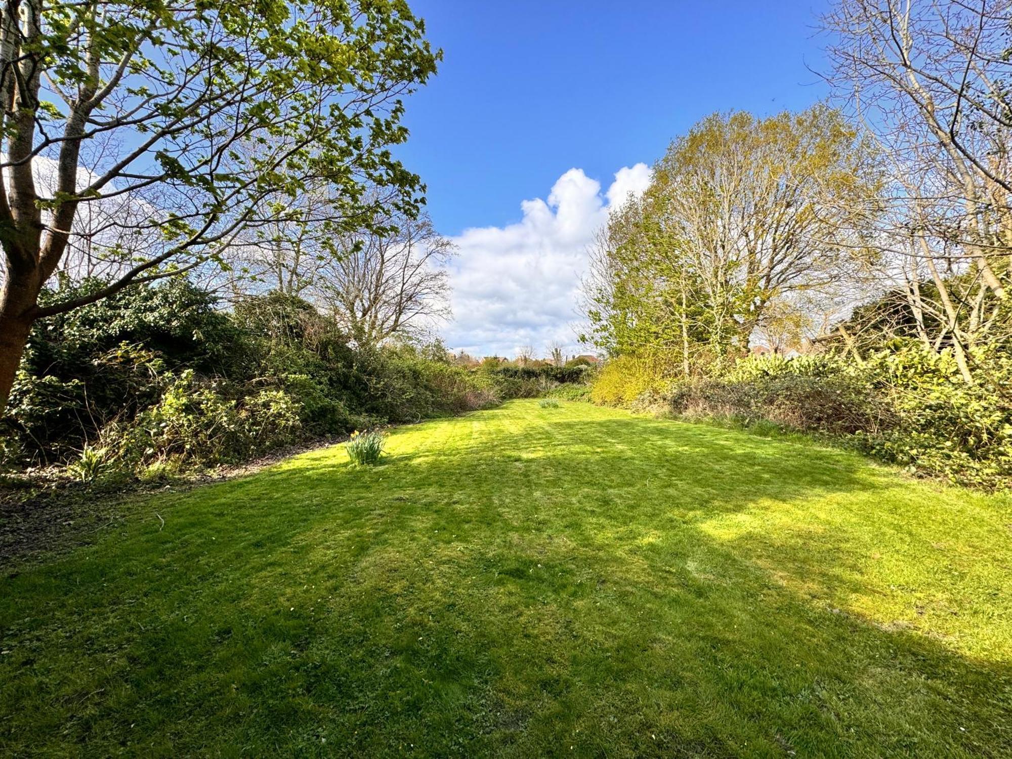 High Trees Guest House Gatwick Horley Exterior photo