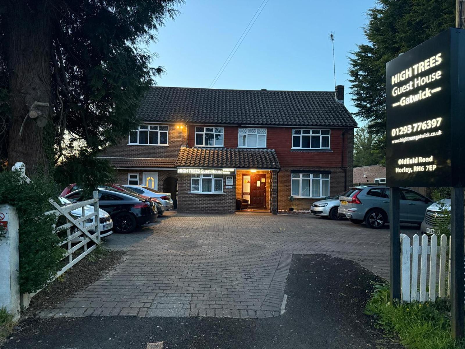High Trees Guest House Gatwick Horley Exterior photo